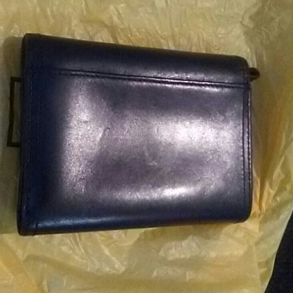 COACH High capacity trifold wallet - Picture 3 of 8